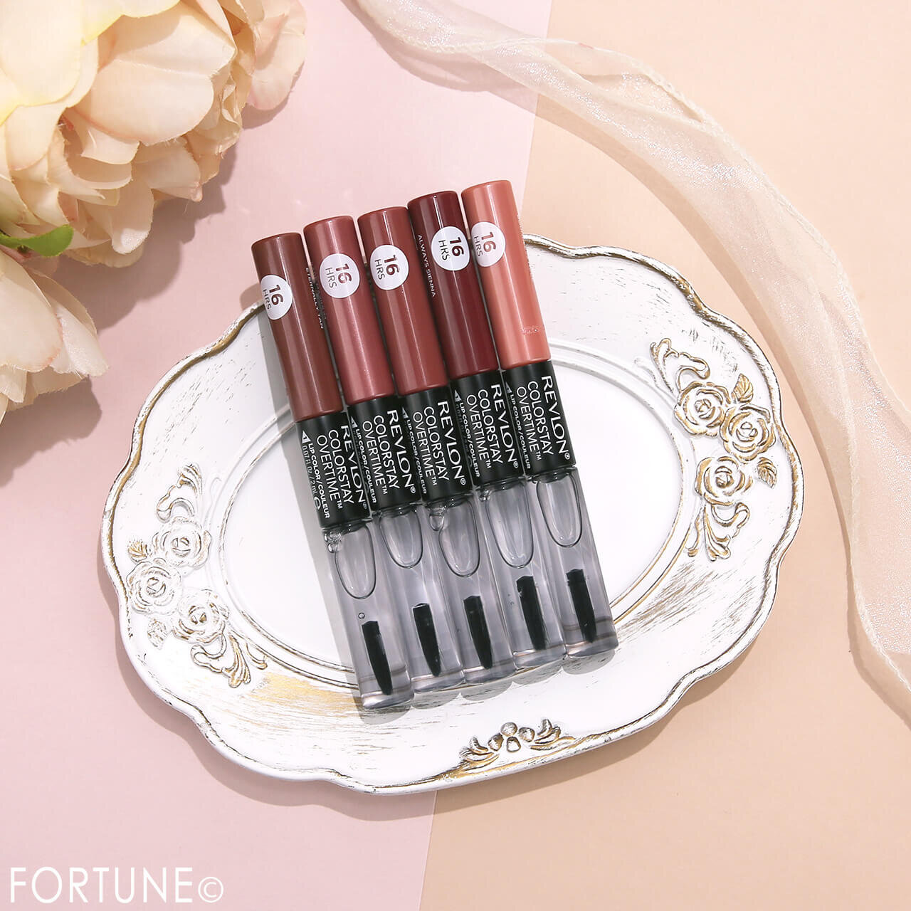 REVLON（レブロン）　2026年春新作コスメ　『レブロン カラーステイ オーバータイム リップカラー N』