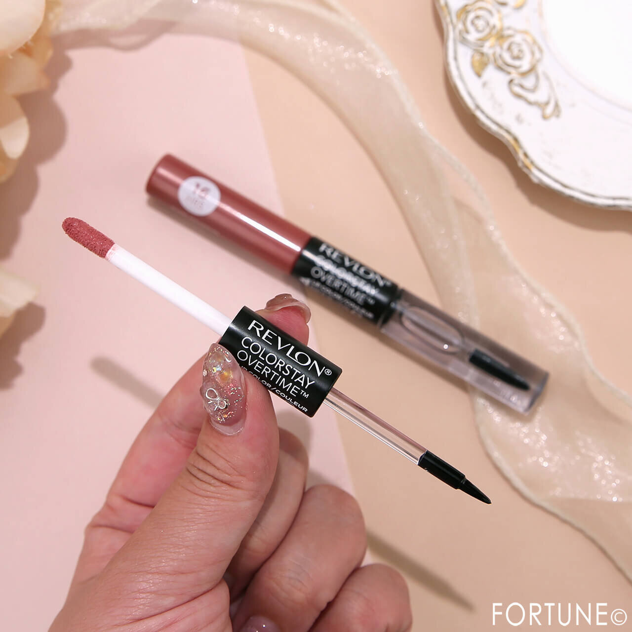 REVLON（レブロン）　　『レブロン カラーステイ オーバータイム リップカラー N』