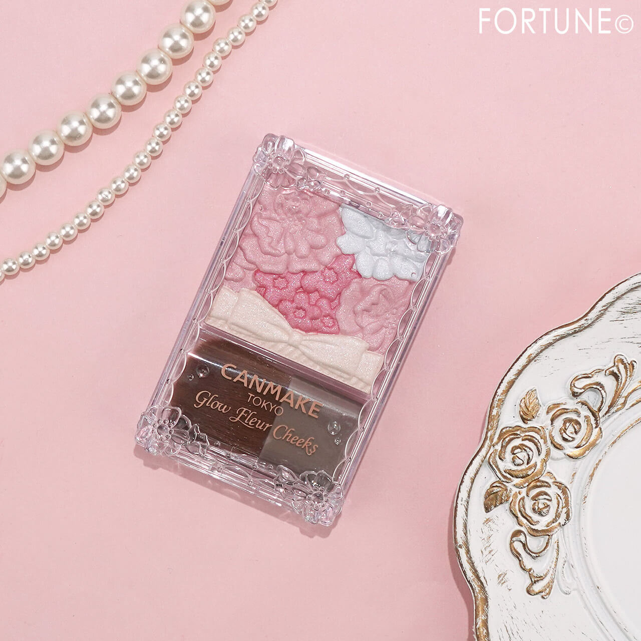 CANMAKE（キャンメイク）　『グロウフルールチークス』　