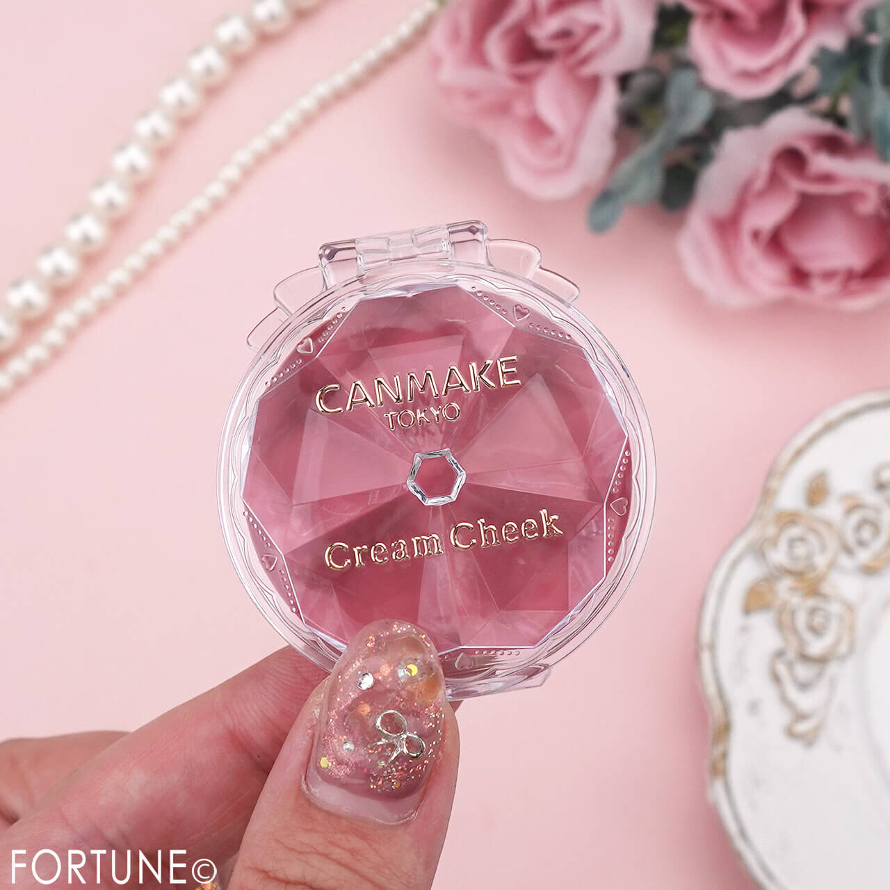 CANMAKE（キャンメイク）　『クリームチーク』