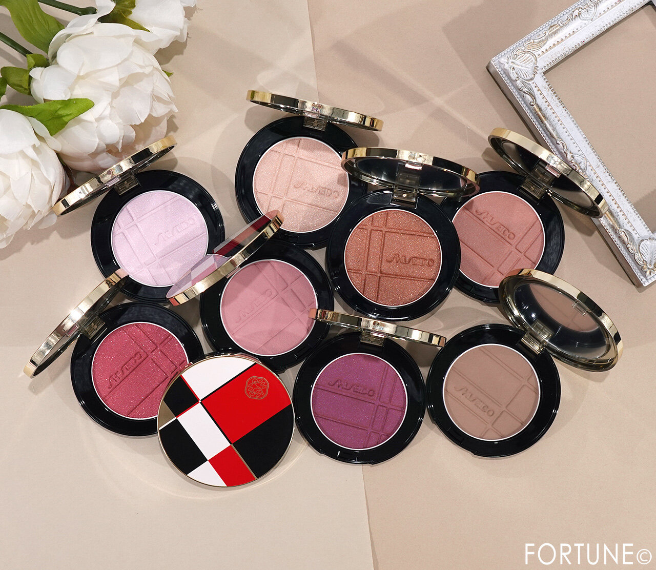 SHISEIDO（資生堂）　カラー＋グロウ エンハンサー