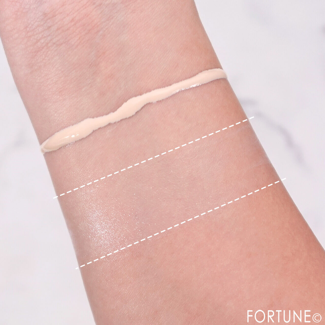 CEZANNE（セザンヌ）　『セザンヌ　皮脂テカリ防止下地50』　ナチュラルベージュ