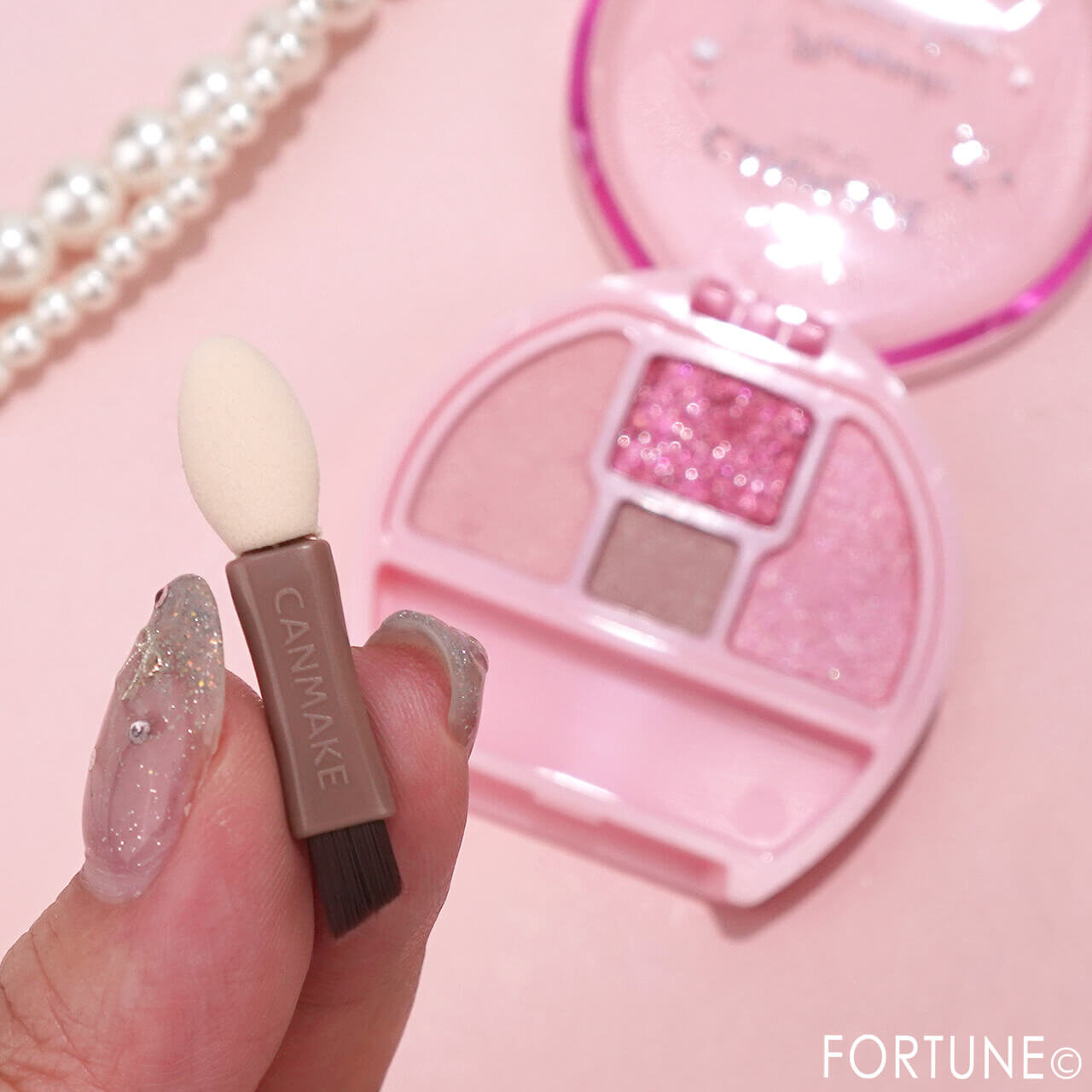 CANMAKE（キャンメイク）『プランぷくコーデアイズ』