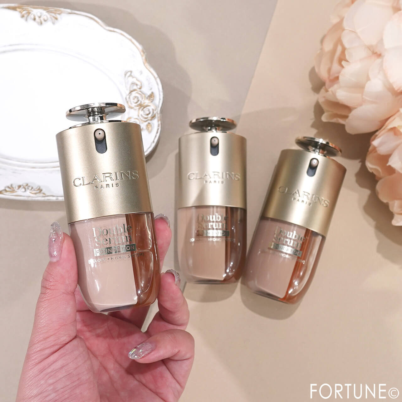 CLARINS（クラランス） 2026年春新作コスメ　『ダブル セーラム ファンデーション』　『カッサ ファンデーションブラシ』