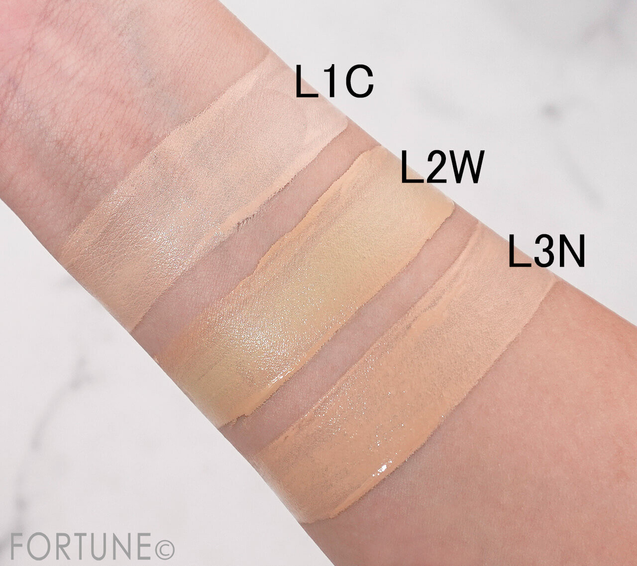 CLARINS（クラランス）　『ダブル セーラム ファンデーション』　LC1 L2W L3N