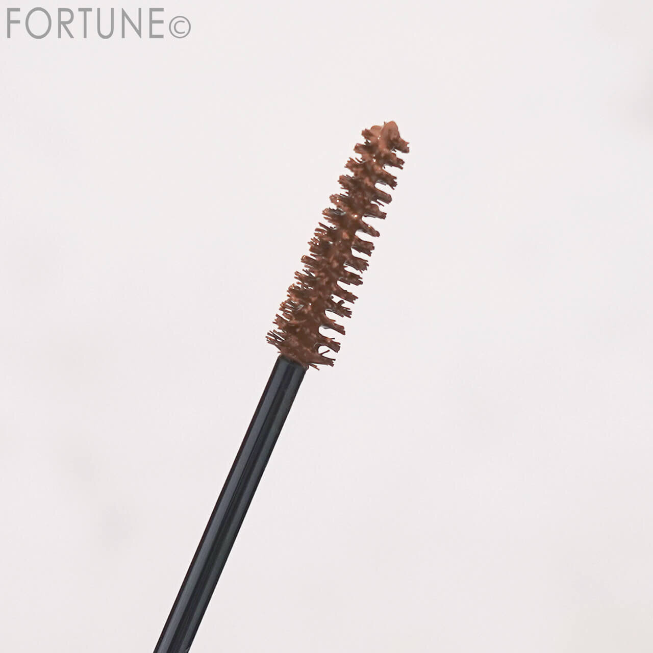 CEZANNE（セザンヌ）　『セザンヌ　極細アイブロウマスカラ』　