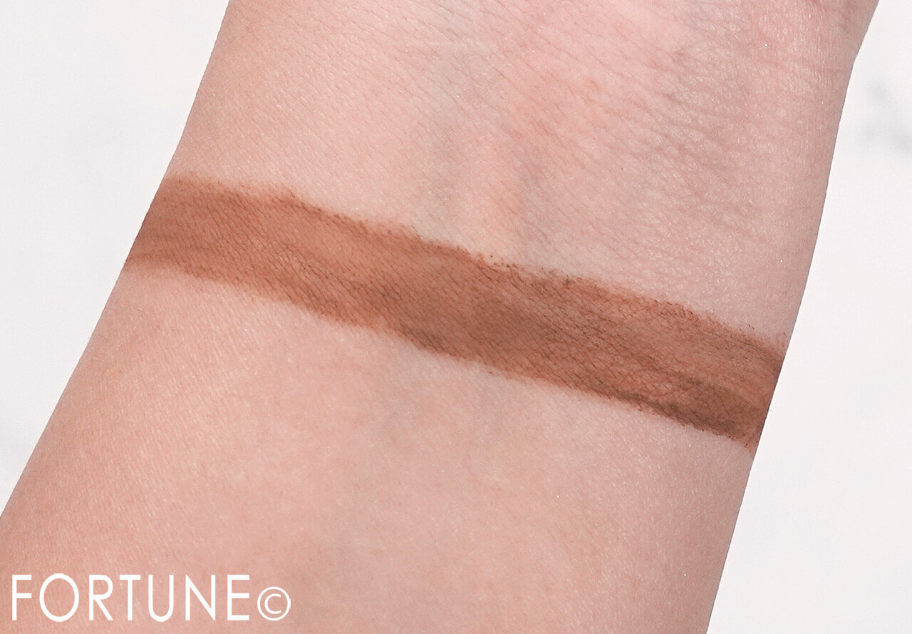 CEZANNE（セザンヌ）　『セザンヌ　極細アイブロウマスカラ』　C6