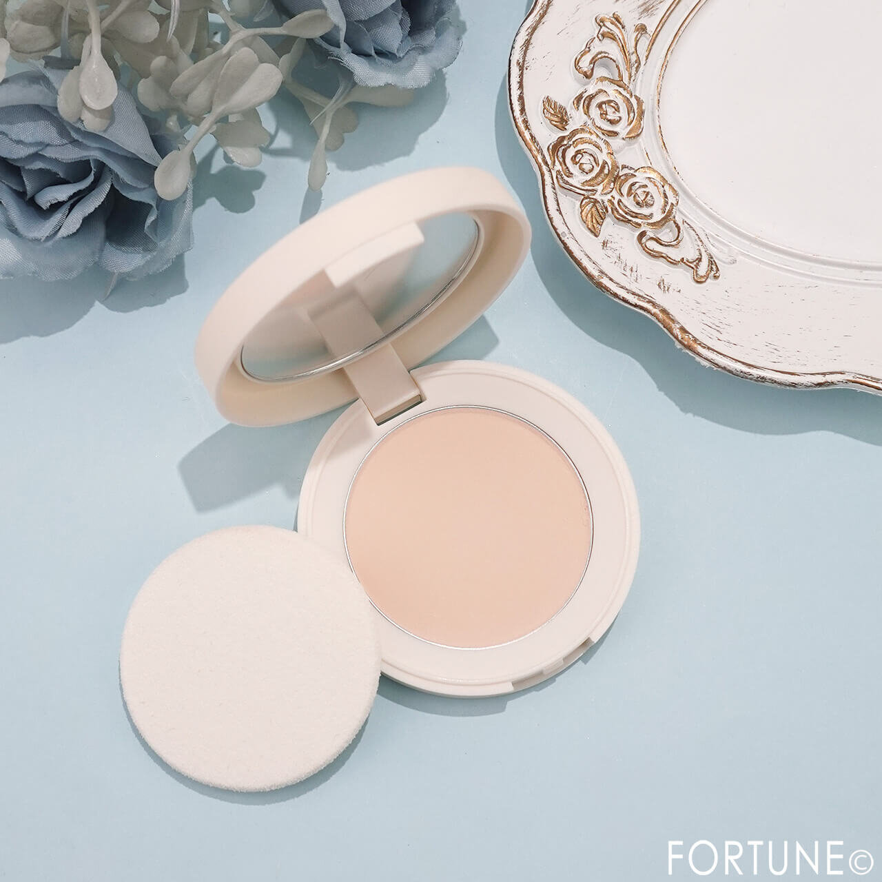 SRICHAND（シーチャン）　プレストUVトランスルーセントパウダー