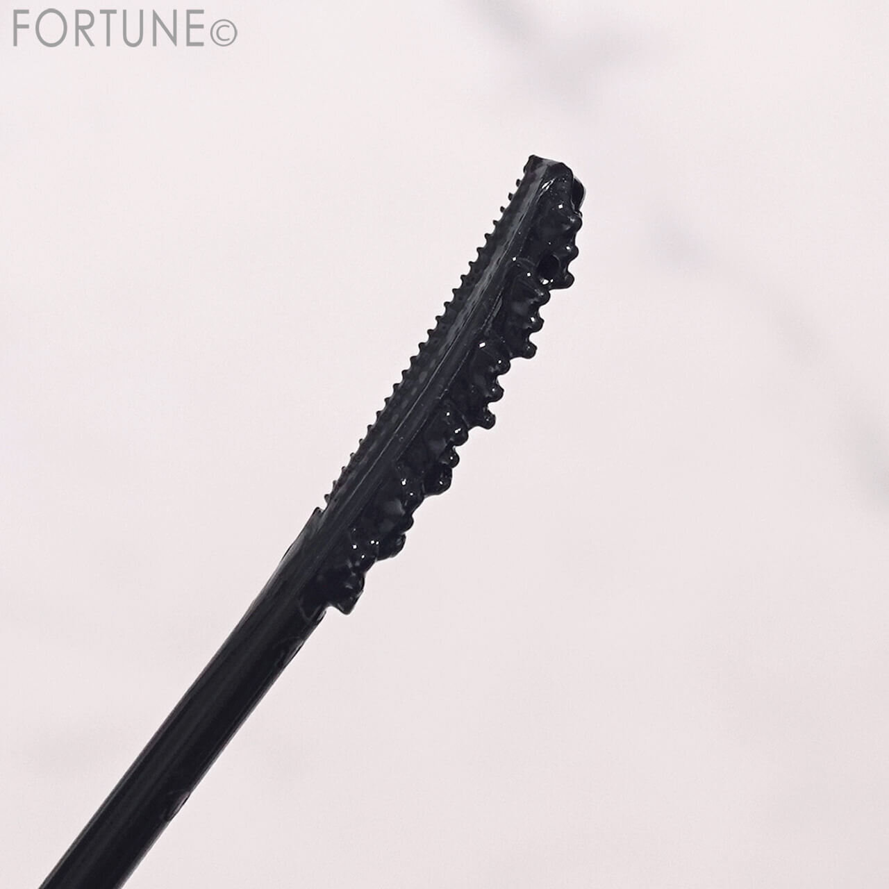 ettusais（エテュセ）　　『エテュセ　マスカラ　エクストラ　ロング』　