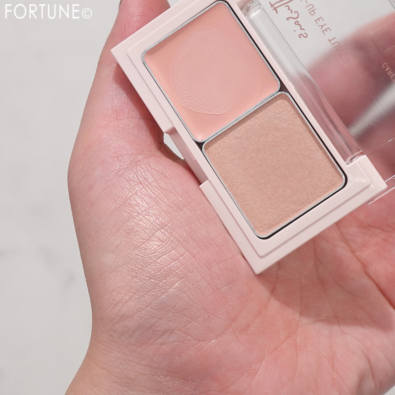 ettusais（エテュセ）　　『エテュセ　トーンアップ　アイチューナー』　