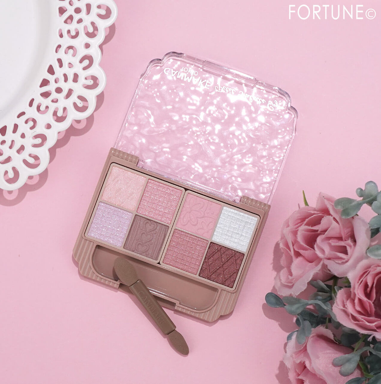 CANMAKE（キャンメイク） 『プティパレットアイズ』