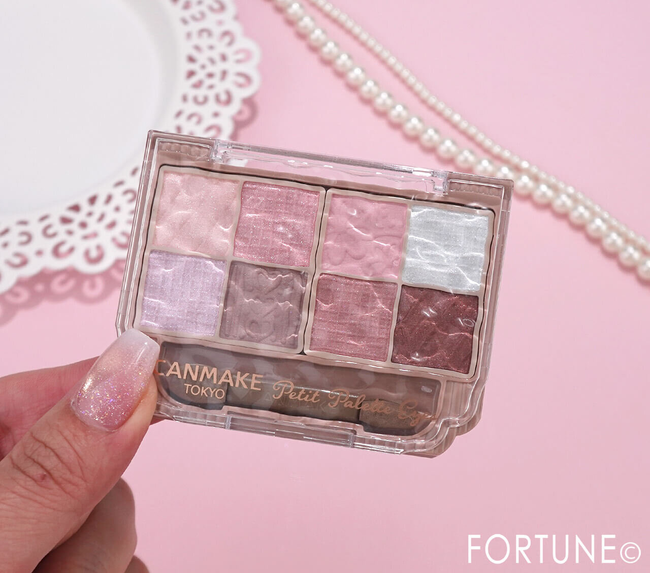 CANMAKE（キャンメイク） 『プティパレットアイズ』