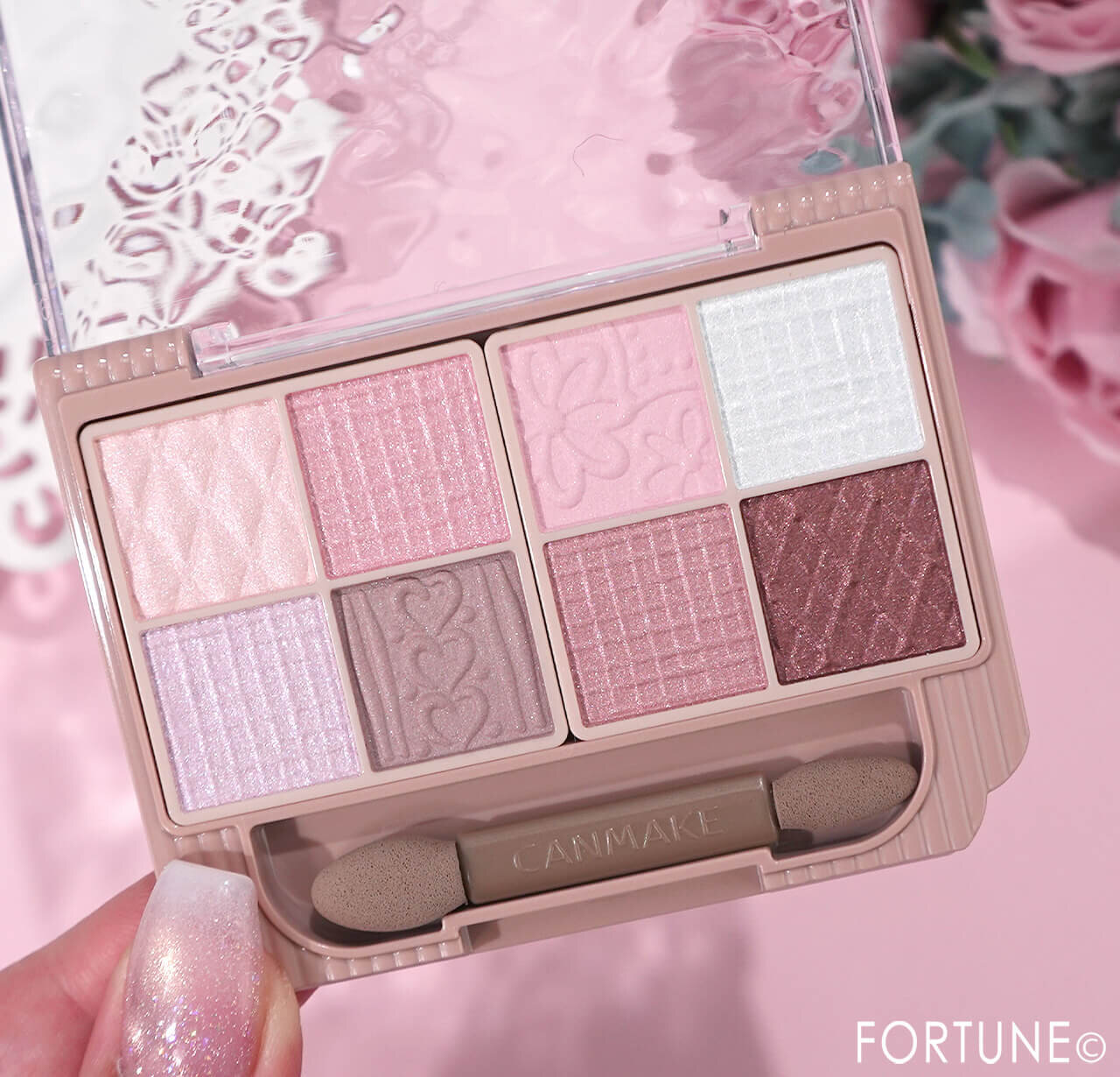 CANMAKE（キャンメイク） 『プティパレットアイズ』