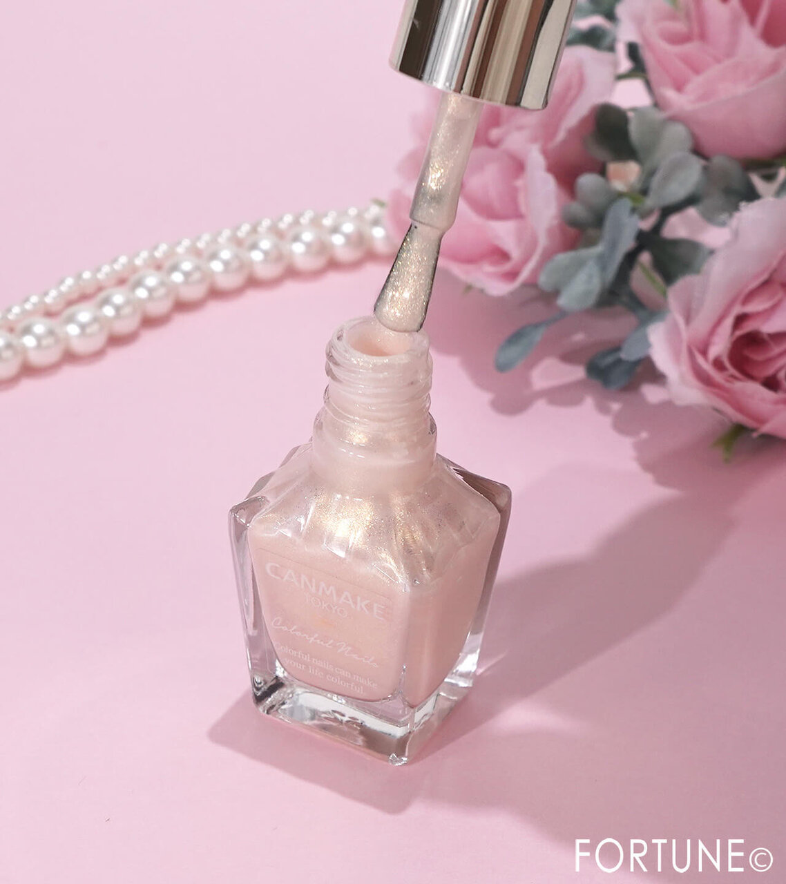 CANMAKE（キャンメイク）　『カラフルネイルズ』　