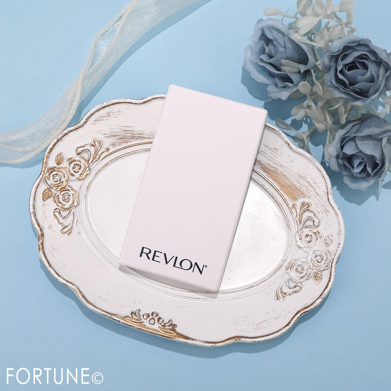 REVLON（レブロン）　　『レブロン フォトレディ アンチ シャイン バーム』