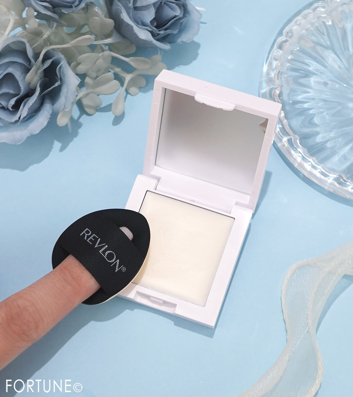 REVLON（レブロン）　『レブロン フォトレディ アンチ シャイン バーム』