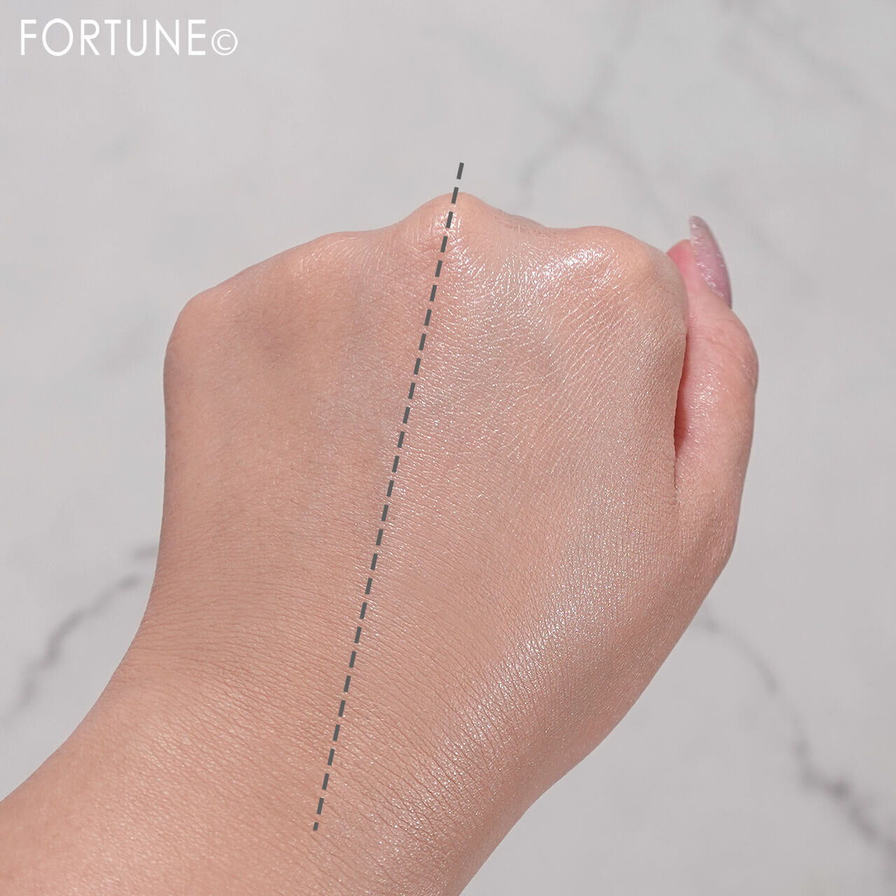 NARS（ナーズ）　ライトリフレクティング ルミナイジングスティック　ベースメイク