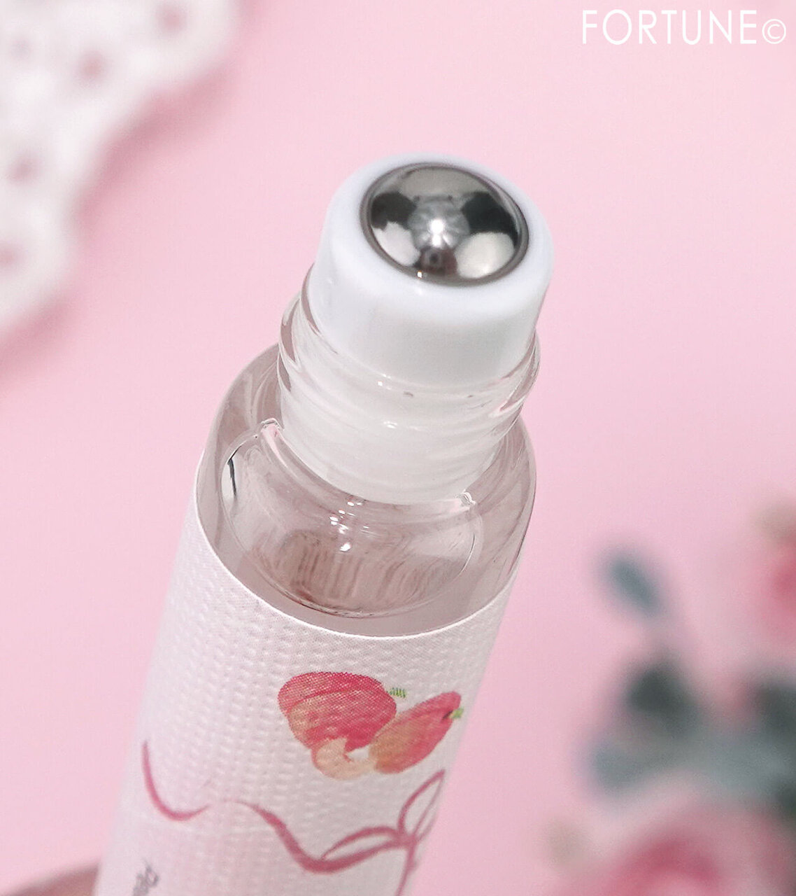 CANMAKE（キャンメイク）　『メイクミーハッピー オードトワレ』