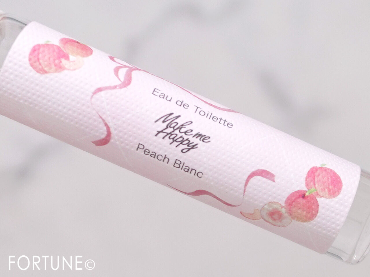 CANMAKE（キャンメイク）　『メイクミーハッピー オードトワレ』　ピーチブラン