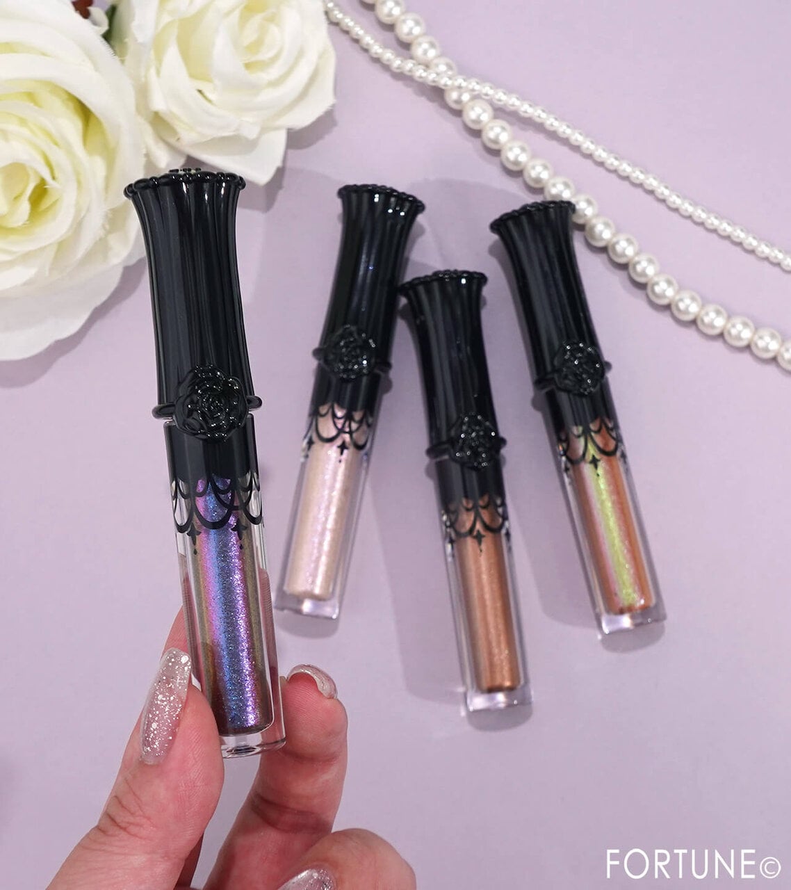 ANNA SUI COSMETICS（アナ スイ コスメティックス）　『アナ スイ リキッド アイカラー』