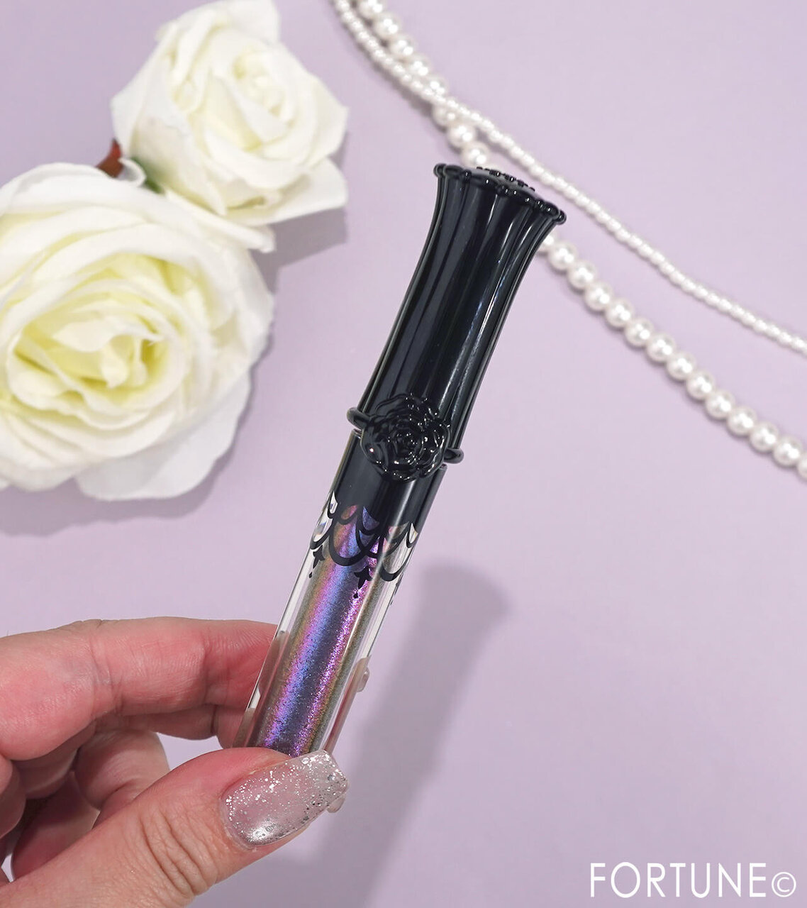 ANNA SUI COSMETICS（アナ スイ コスメティックス）　『アナ スイ リキッド アイカラー』