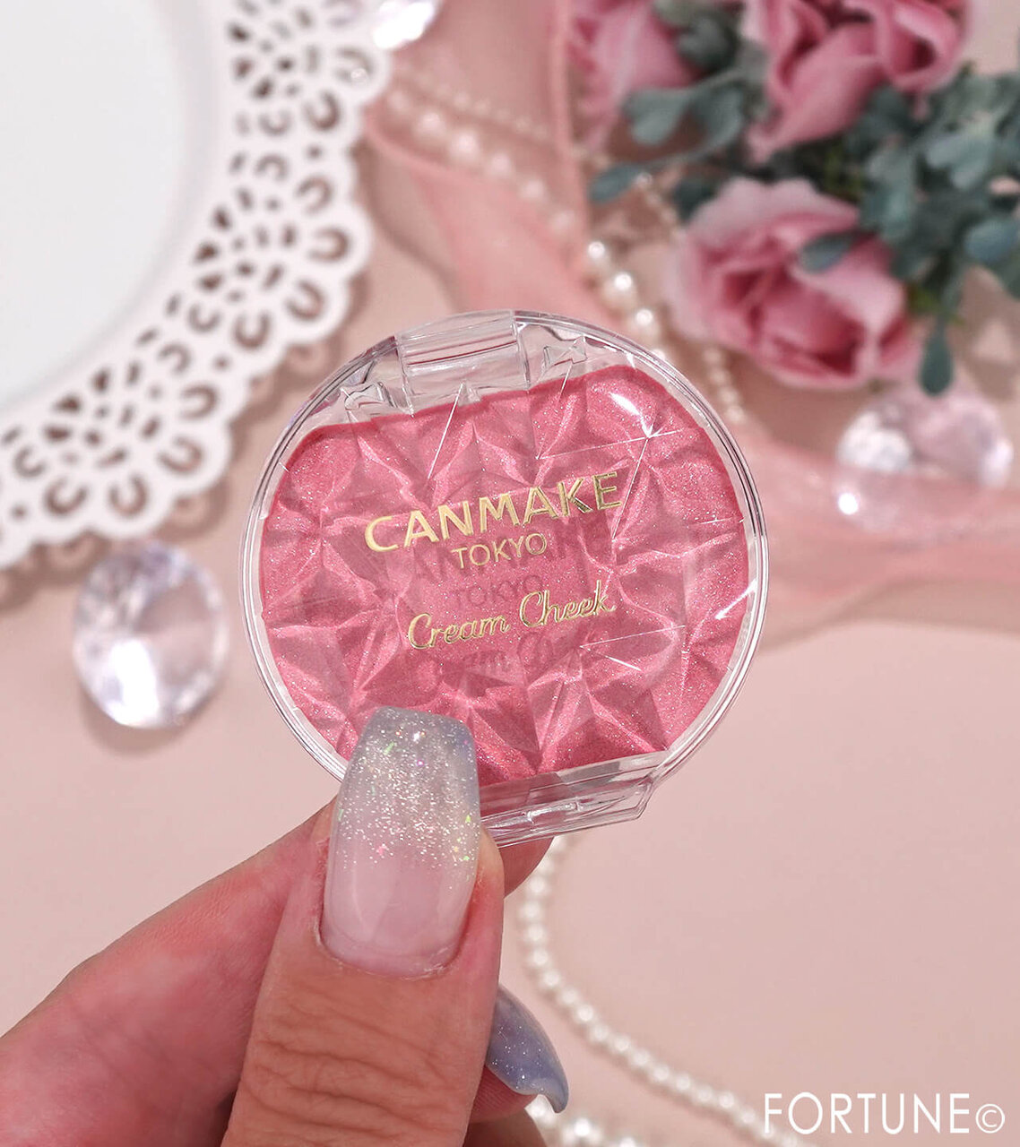 CANMAKE（キャンメイク）『クリームチーク（パールタイプ）』