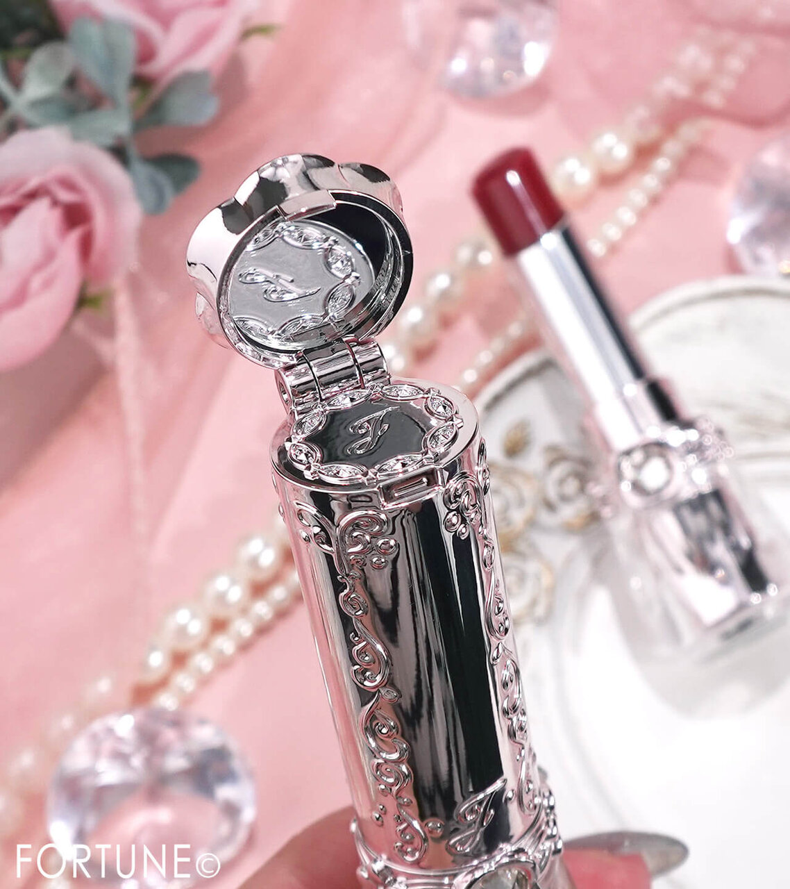 JILL STUART Beauty（ジルスチュアート　ビューティ）『ジルスチュアート　リップブロッサム バーム』