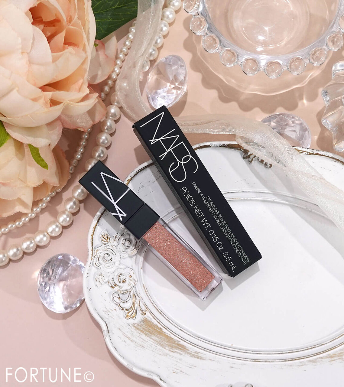 NARS（ナーズ）2026年秋新作コスメ『NARS スパークリングセダクション リキッドアイシャドー』