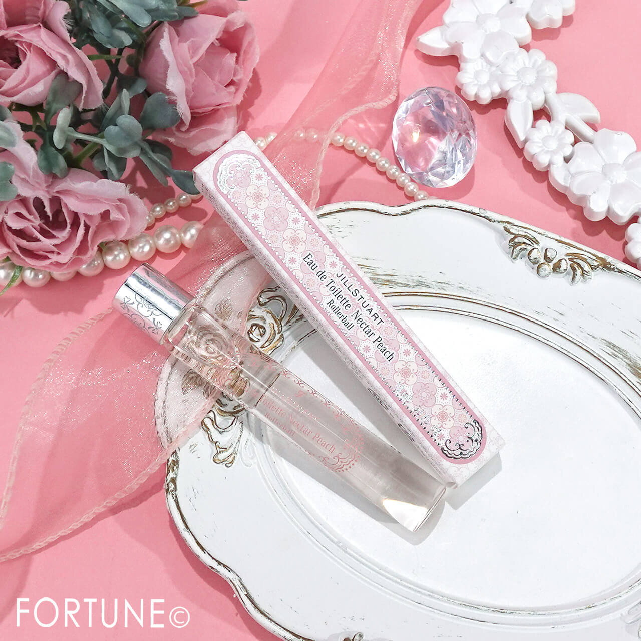 JILL STUART Beauty（ジルスチュアート　ビューティ）『ジルスチュアート　ネクターピーチ　オードトワレ　ローラーボール』