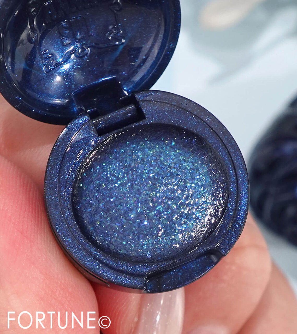ANNA SUI COSMETICS（アナ スイ コスメティックス）『アナ スイ リング リップバーム A』