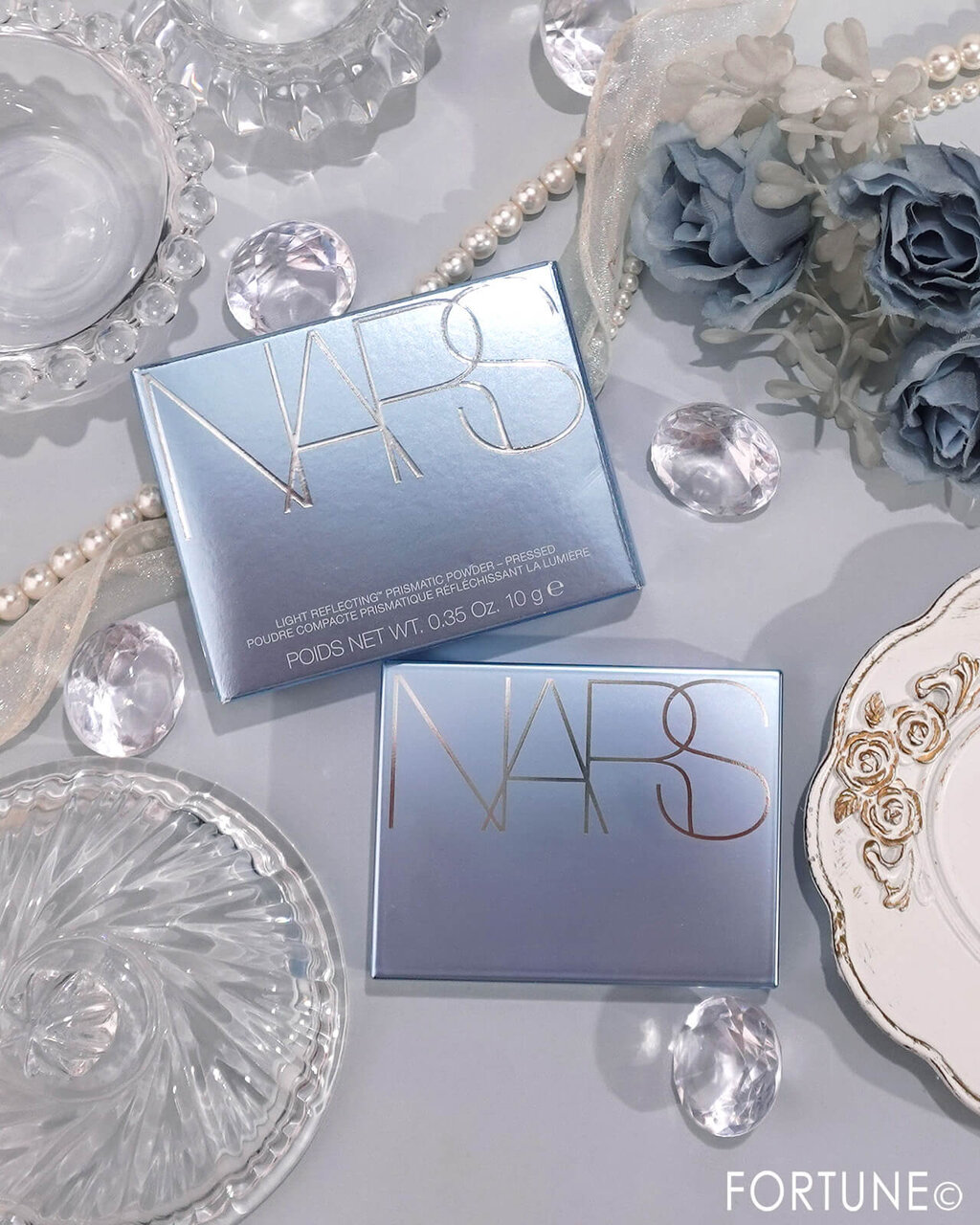 NARS ライトリフレクティング プリズマティックパウダー プレスト