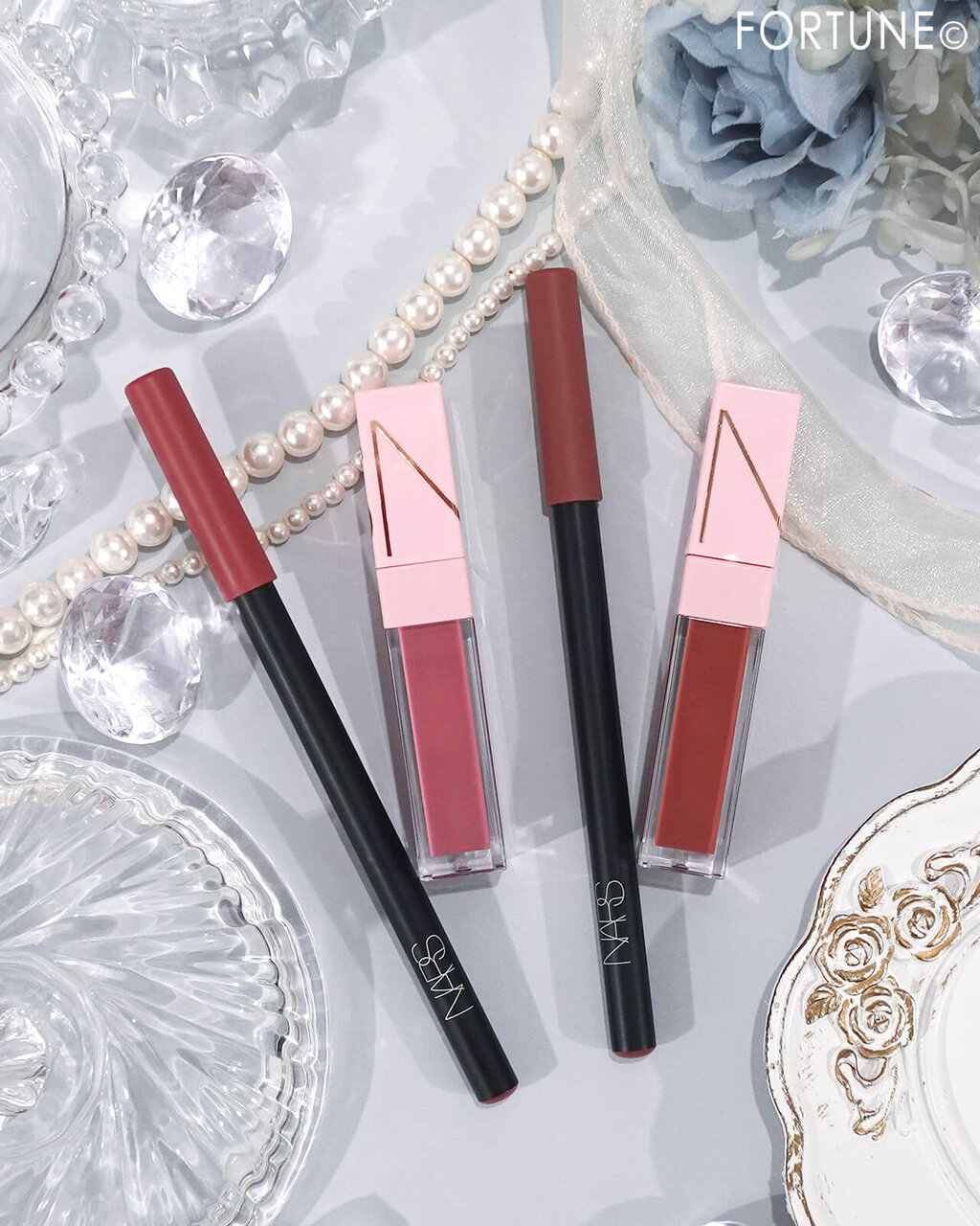 NARS ライン＆シャイン リップ デュオ