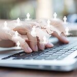 ネット調査の費用相場はいくら?料金体系や安く抑えるコツを解説