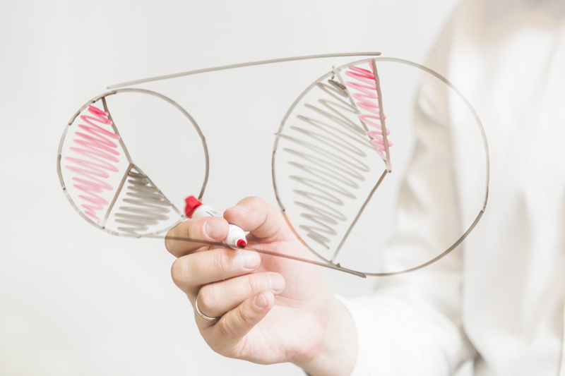 【事例紹介】上場企業の開示情報から学ぶSWOT分析（統合報告書事例）