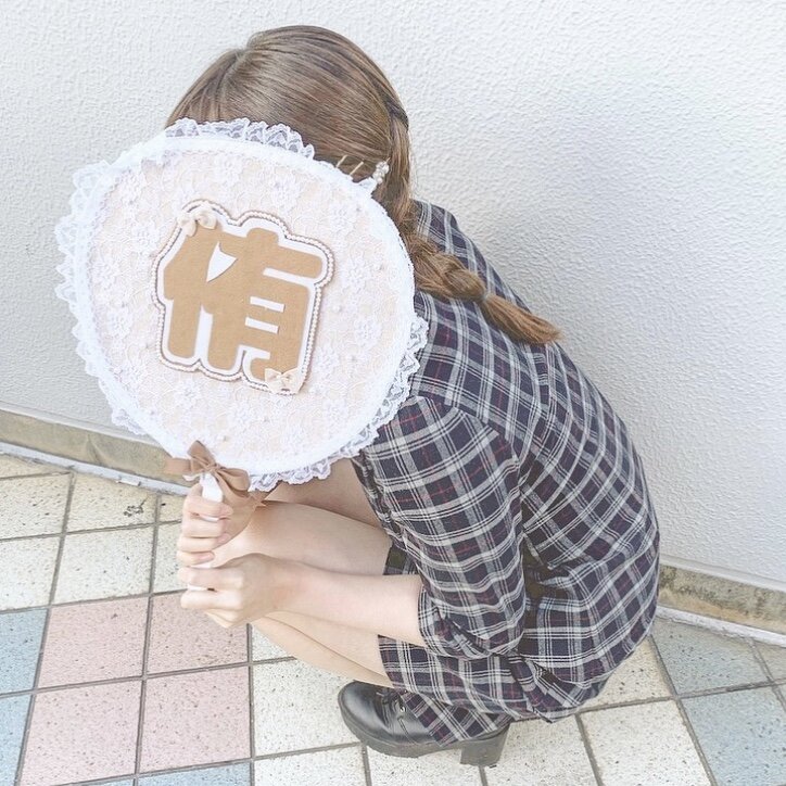 かわいすぎて真似したくなる♡オタ活には欠かせない文字うちわアレンジ！！