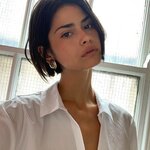 海外の王道ヘアスタイル 「ジョーラインボブ」とは？