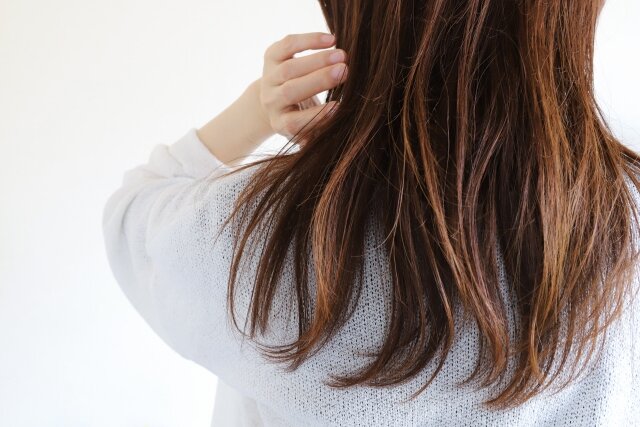 髪の芯から変わる?新ヘアケア技術「メデュラケア」とは?効果と注目ポイント
