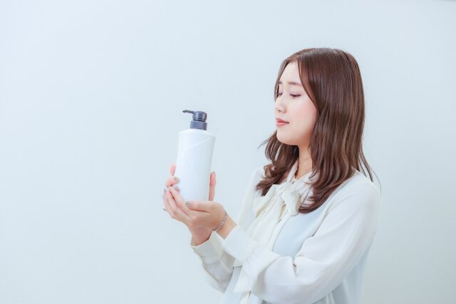 シャンプーを変えたい!それは髪と頭皮からのサインかも?見極めポイント解説