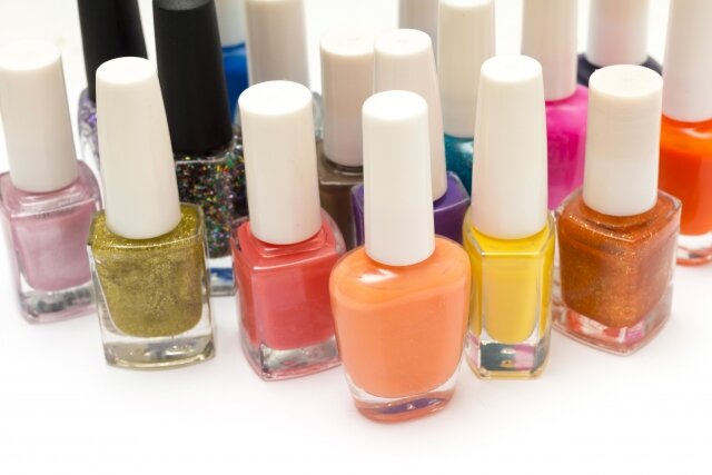 2026年運気アップネイルガイドを公開！幸運を呼ぶ色と指の意味を詳しく解説