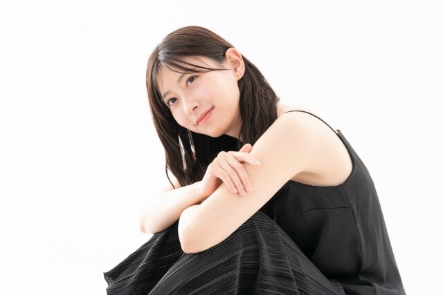 40代の黒髪が重い、野暮ったいを卒業できるおすすめの髪型を紹介