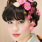 ミディアムでもとても可愛く決まる成人式のヘアアレンジ