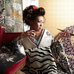 成人式は思い切って花魁風の着付けに挑戦してみては?