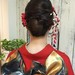 結婚式に着物で行くなら髪型がロングの方はアップでまとめる