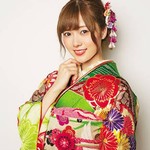 芸能人がお手本!成人式の振袖姿に合わせたい髪型画像集♪