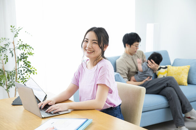 楽天カードならお得で便利な家族カード!審査から利点や注意点まで解説