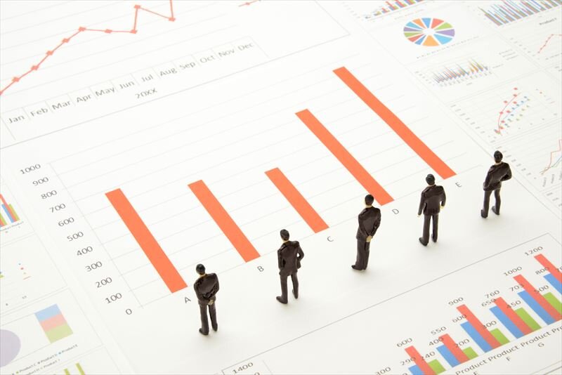 年収が低いの基準はどこから?年収が高いのはどこから?ラインを具体的に解説