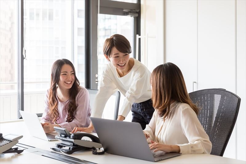 副業ネットショップの代行とは?どんなメリットがあるのか?