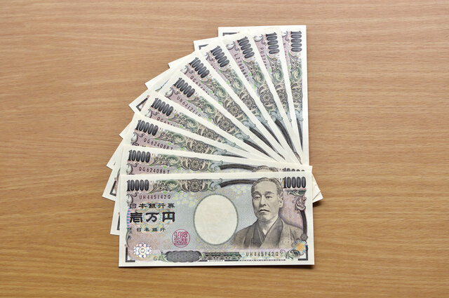 稼ぎたいと思う方必見!不労所得で月10万稼ぐことは可能か?