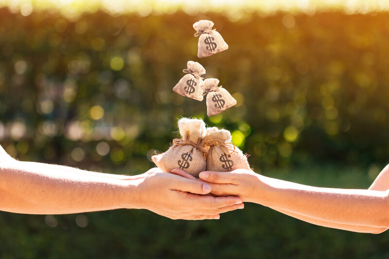 助成金と補助金は違うの?2つの違いについて詳しく解説!