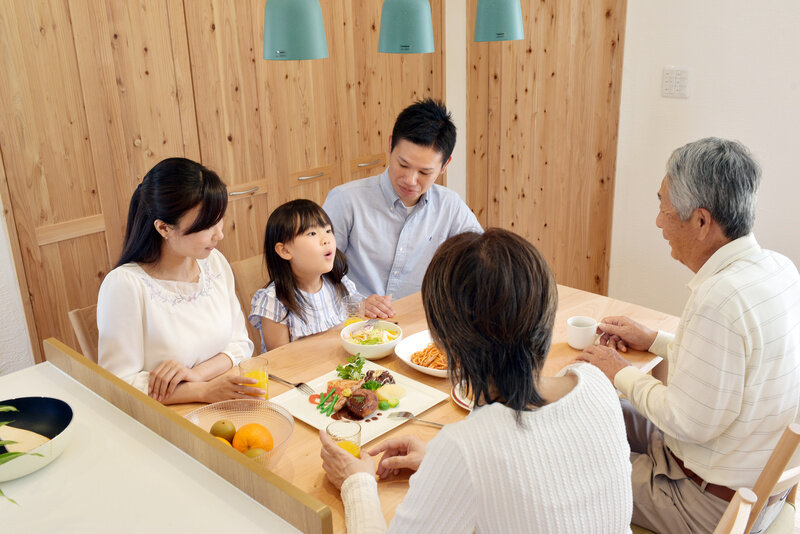 5人分の平均の食費はいくら?食費の節約術もご紹介